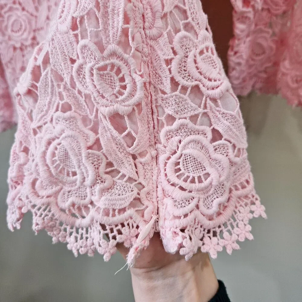 Talbots Womens Lace Shirt Petite Bubblegum Pink 3/4 Sleeves Regency Royalcore